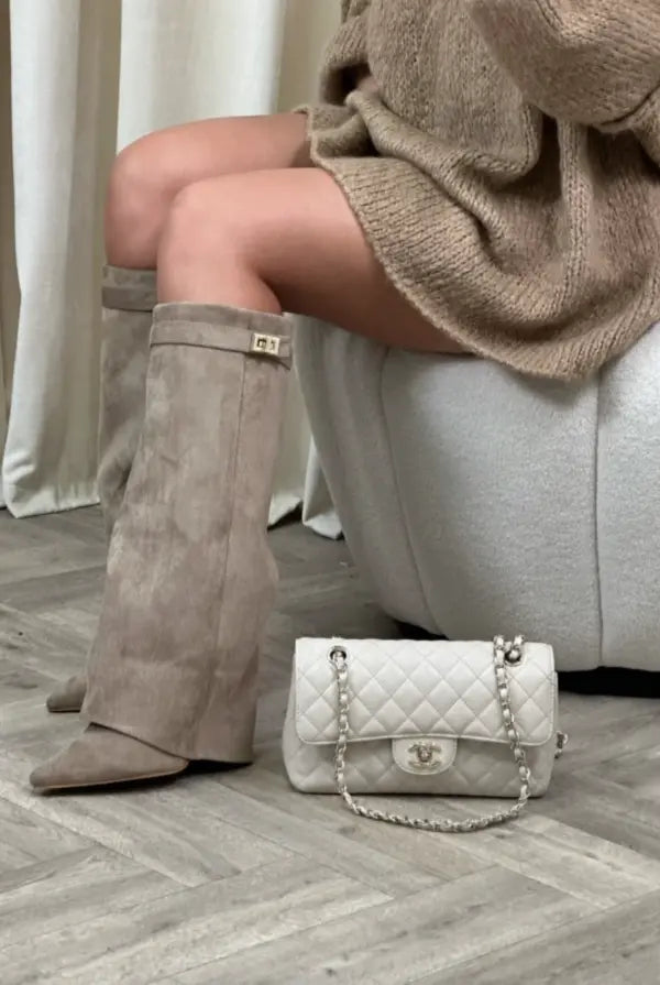 Damen Stiefel kniehoch mit Umschlagschaft und Schnalle