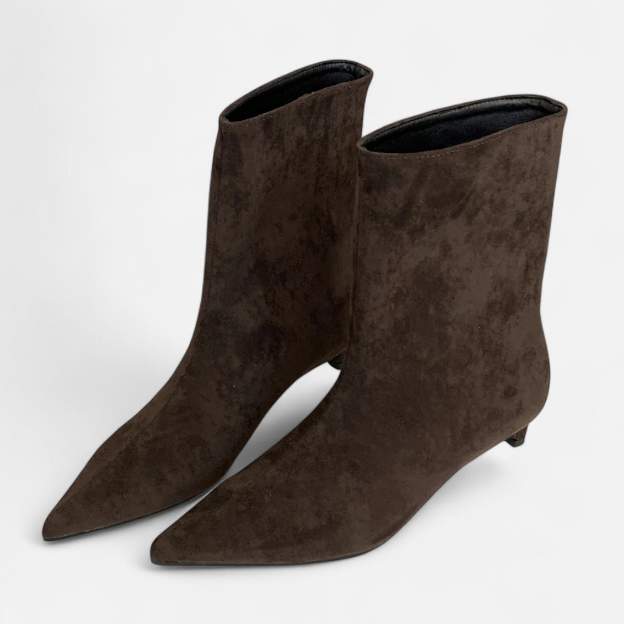 Damen Stiefelette mit spitzer Kappe und flachem Absatz - Café
