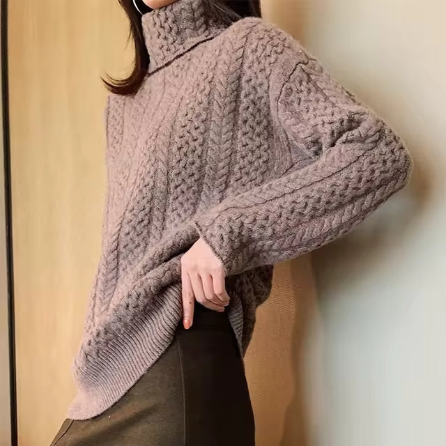 Damen Strickpullover mit Zopfmuster und weitem Rollkragen - Braun